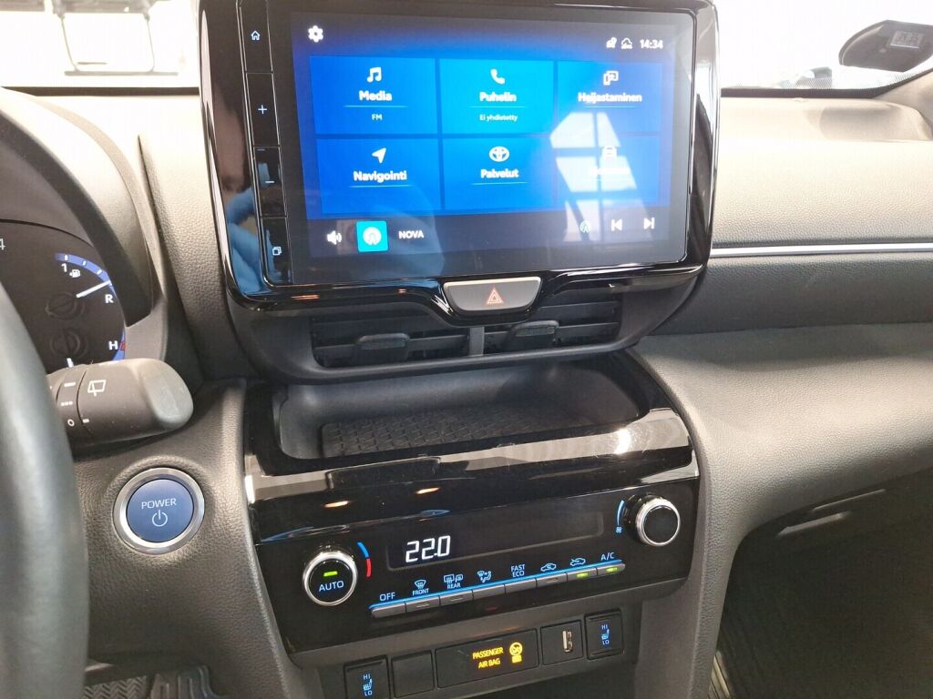 Toyota Yaris Cross 2024 Valkoinen