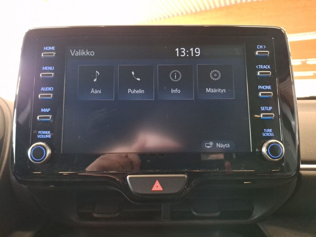 Toyota Yaris Cross 2024 Valkoinen