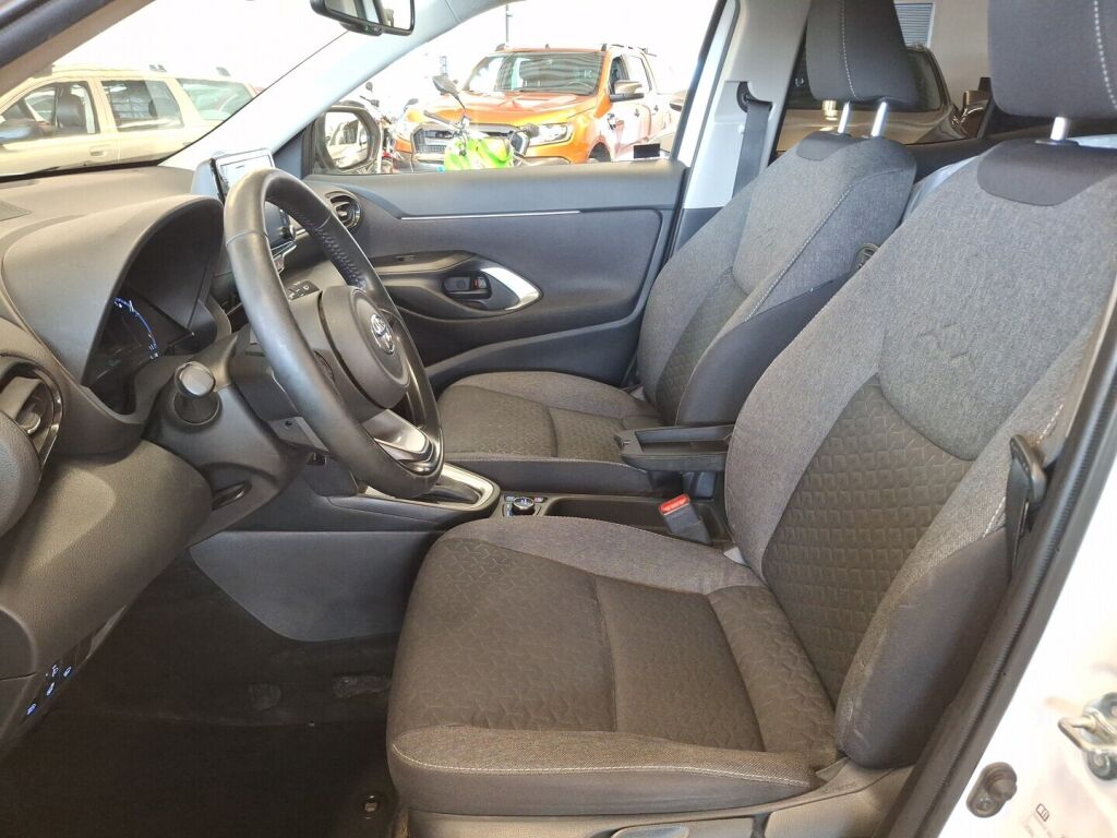 Toyota Yaris Cross 2024 Valkoinen