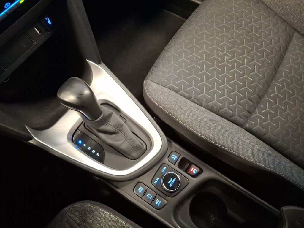 Toyota Yaris Cross 2024 Valkoinen