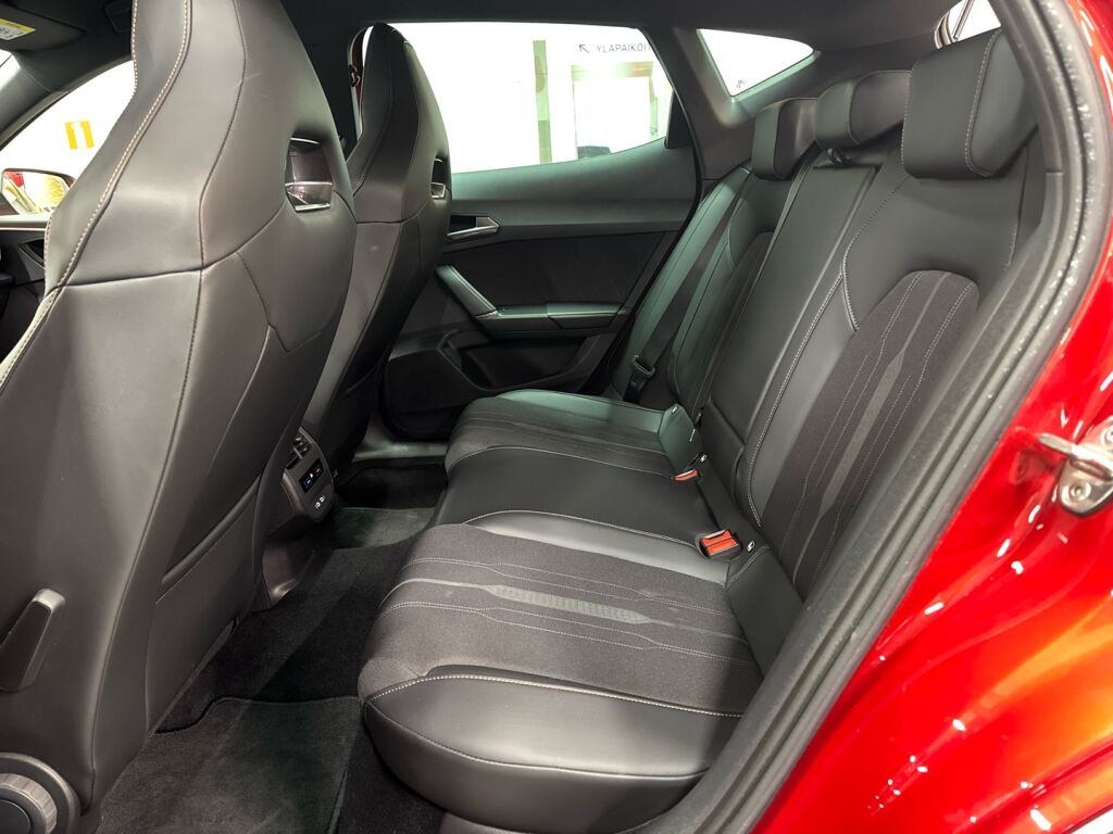 Cupra Formentor 2021 Punainen