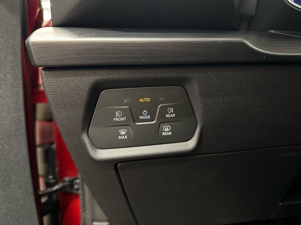 Cupra Formentor 2021 Punainen