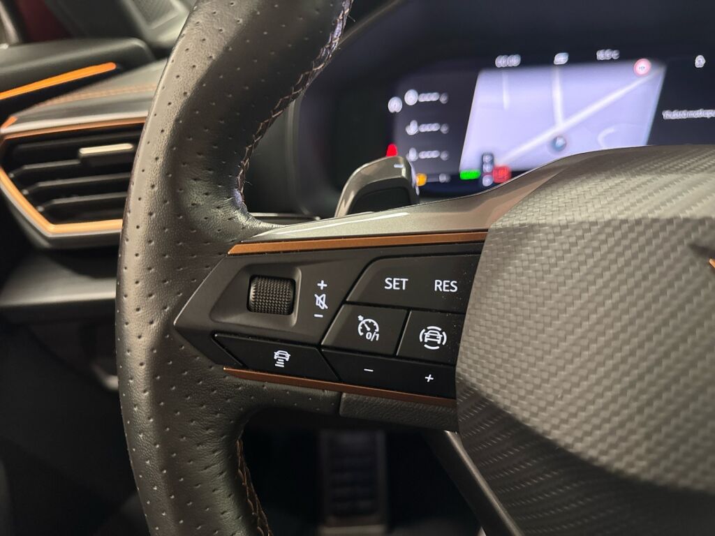 Cupra Formentor 2021 Punainen