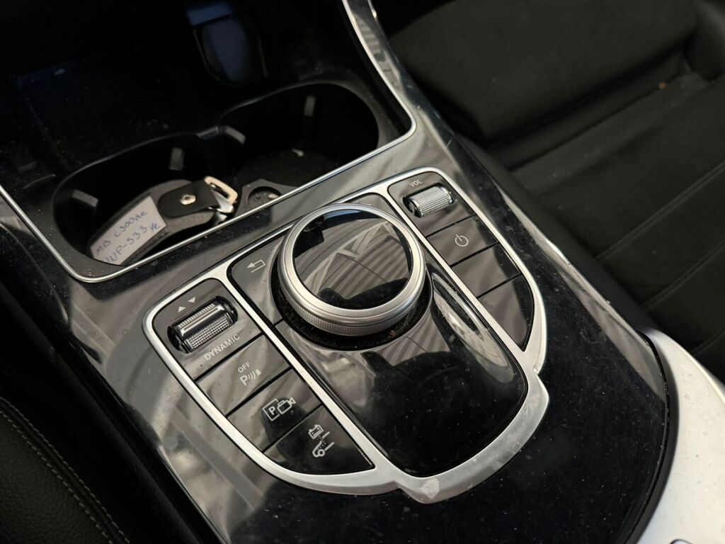 Mercedes-Benz C 2020 Harmaa
