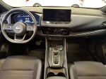 Nissan Qashqai 2024 Punainen