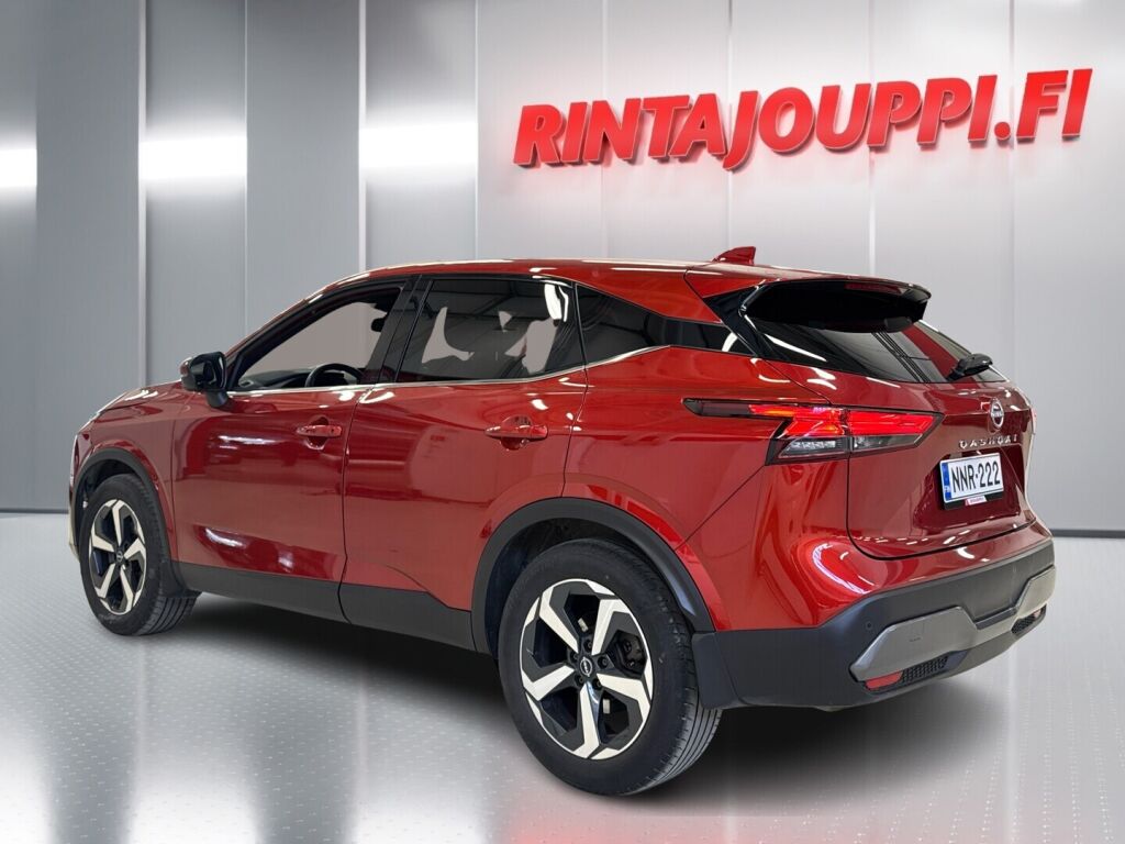 Nissan Qashqai 2024 Punainen