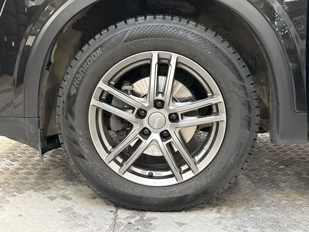 Nissan Qashqai 2024 Musta