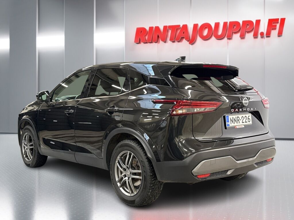 Nissan Qashqai 2024 Musta