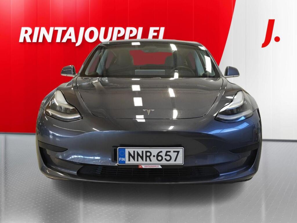Tesla Model 3 2020 Harmaa