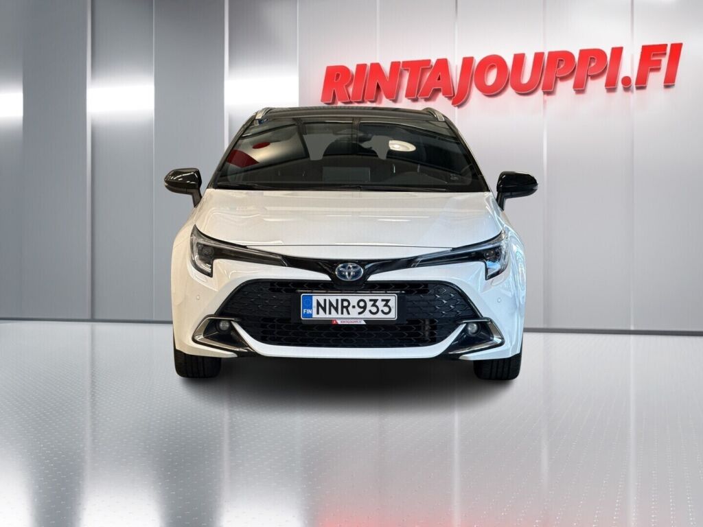 Toyota Corolla 2024 Valkoinen