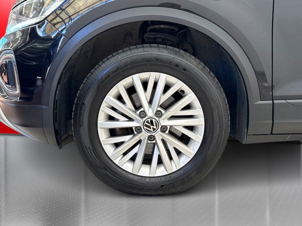 Volkswagen T-Roc 2024 Musta