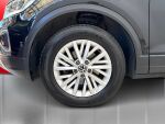 Volkswagen T-Roc 2024 Musta