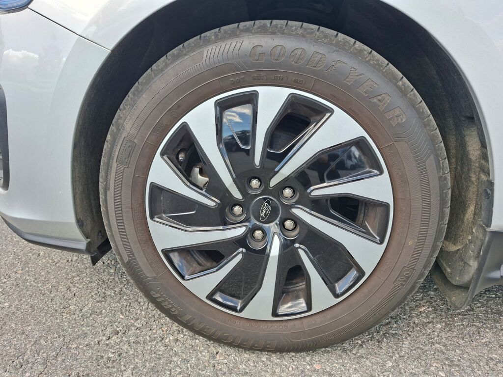 Ford Focus 2024 Harmaa