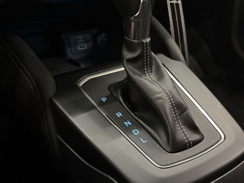 Ford Focus 2024 Harmaa