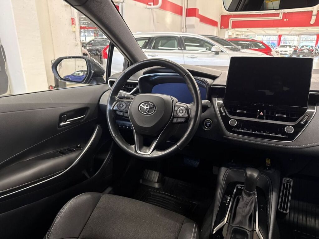 Toyota Corolla 2024 Harmaa