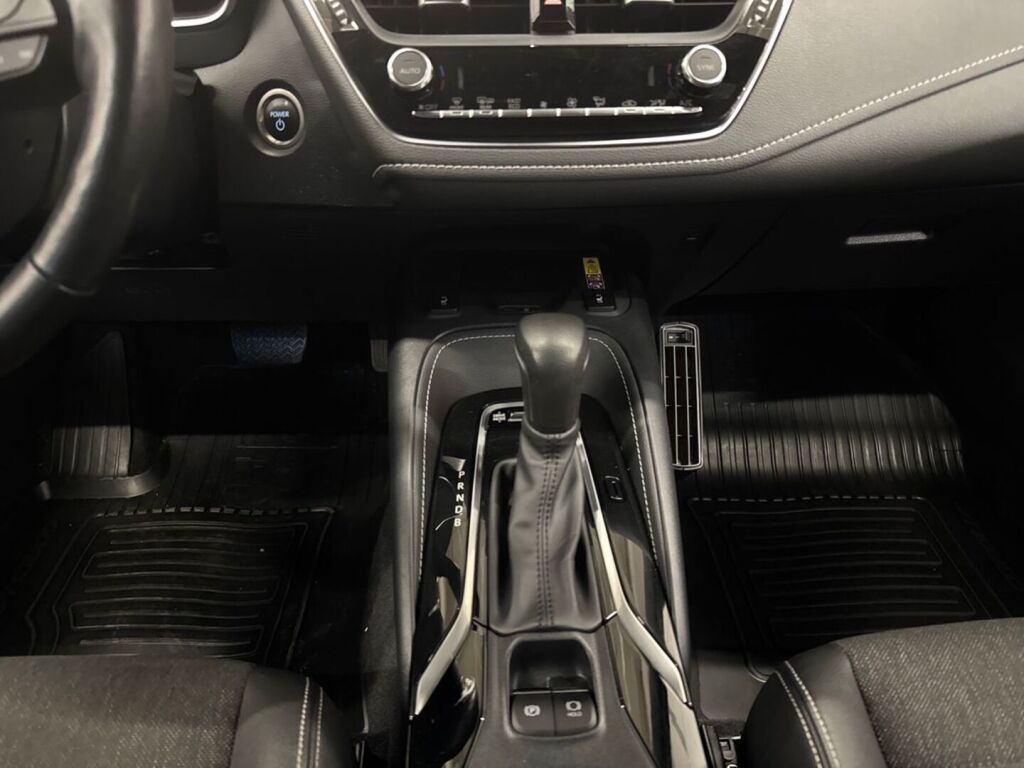 Toyota Corolla 2024 Harmaa