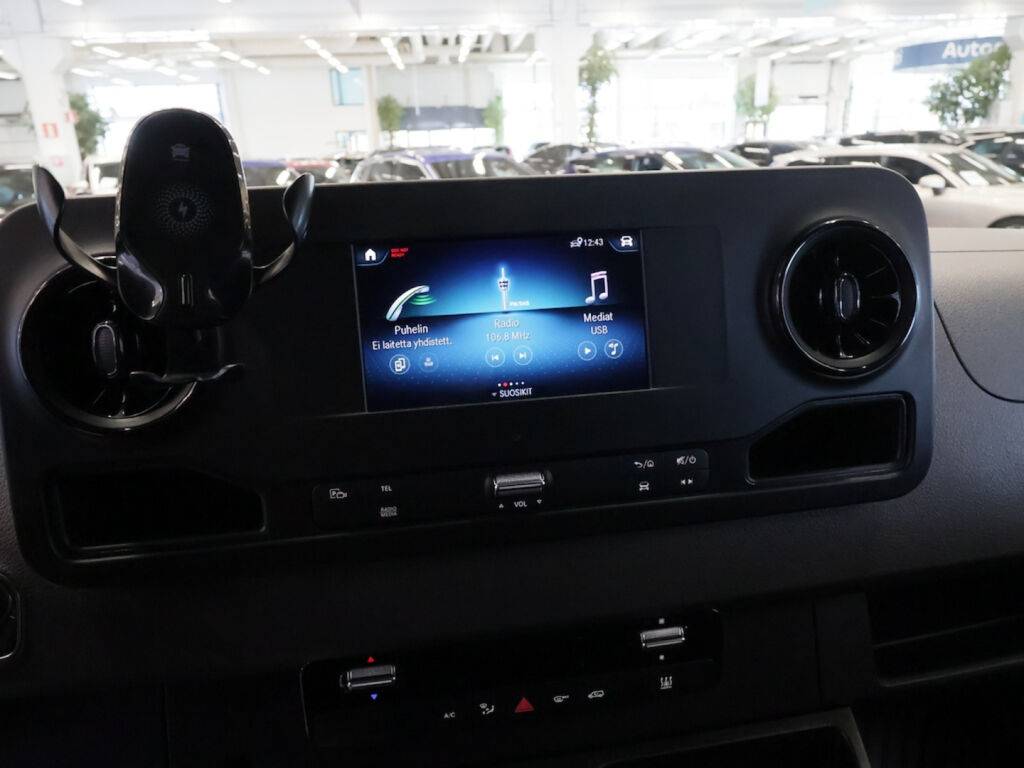 Mercedes-Benz Sprinter 2024 Valkoinen