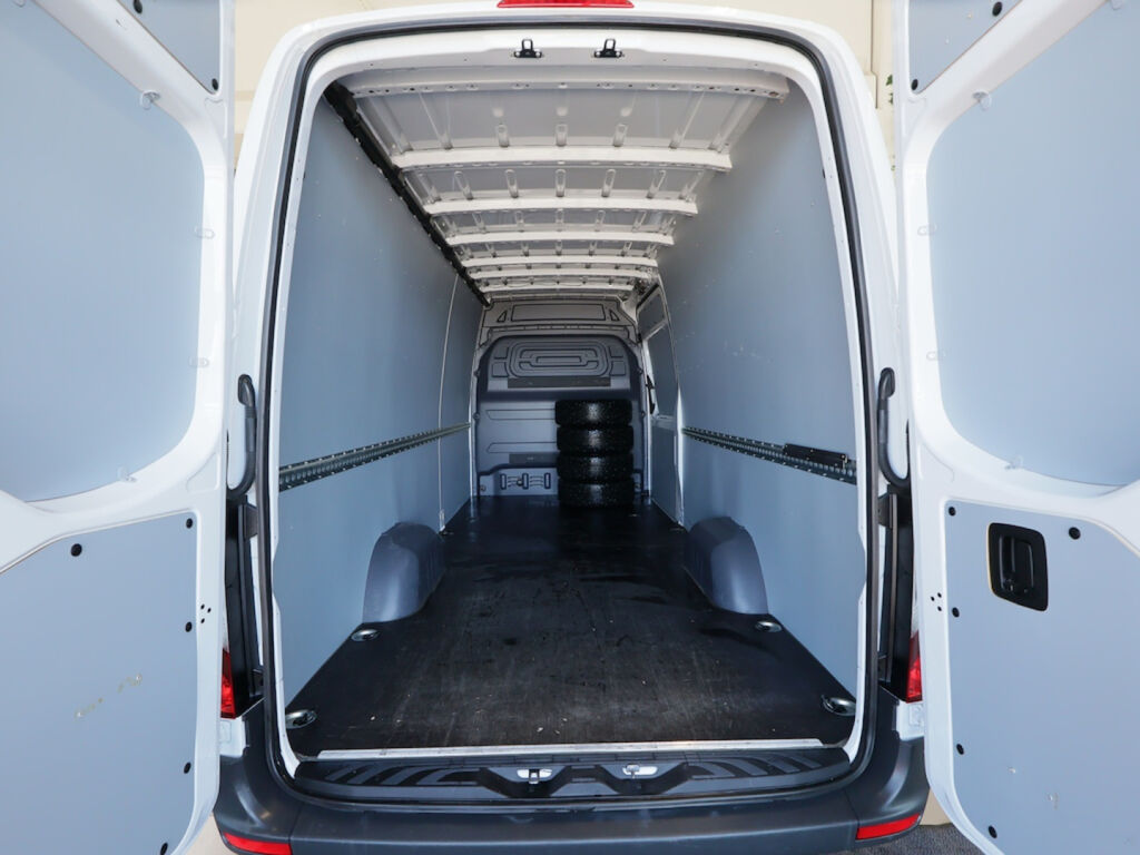 Mercedes-Benz Sprinter 2024 Valkoinen