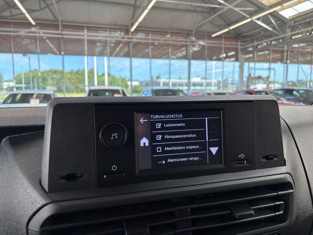 Toyota Proace 2024 Valkoinen
