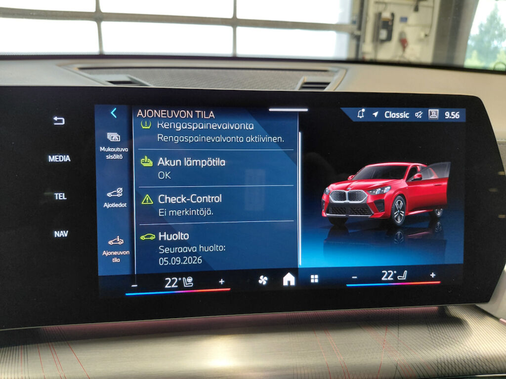 BMW iX2 2025 Punainen