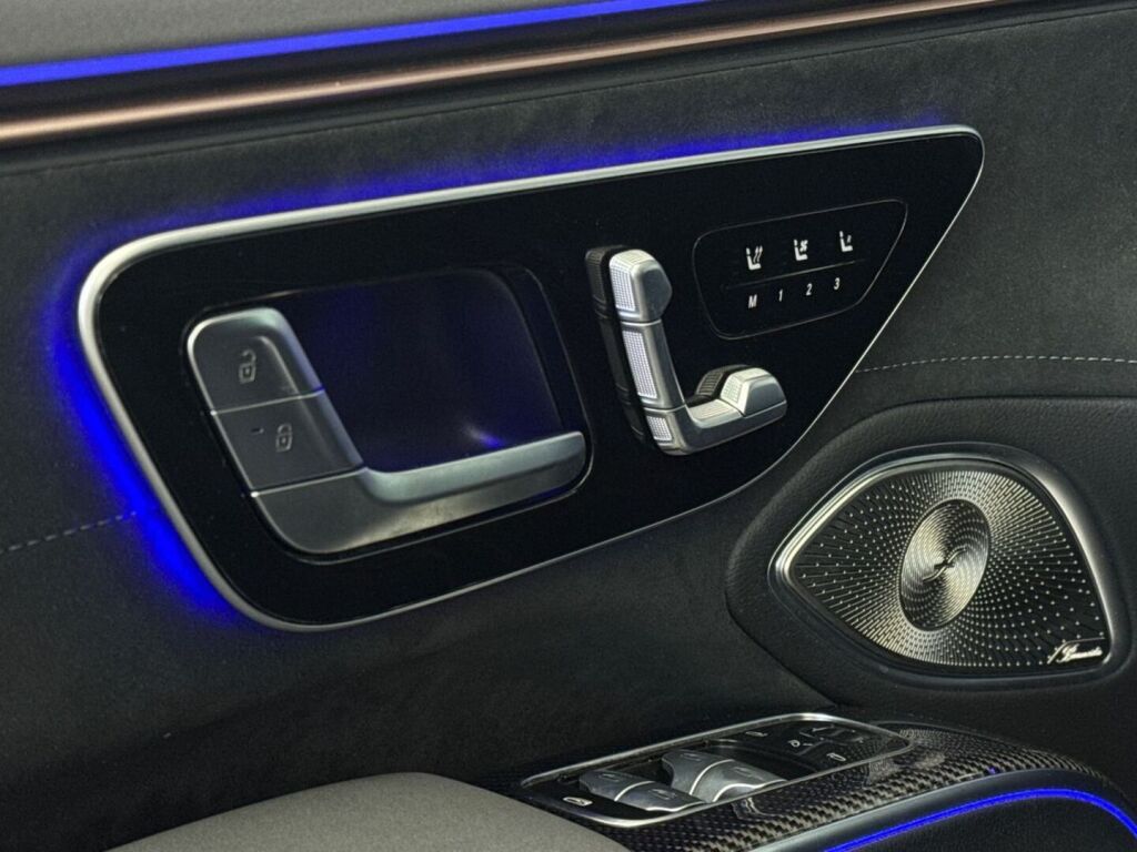 Mercedes-Benz EQS 2023 Harmaa