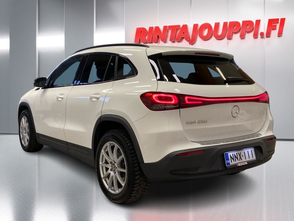 Mercedes-Benz EQA 2022 Valkoinen