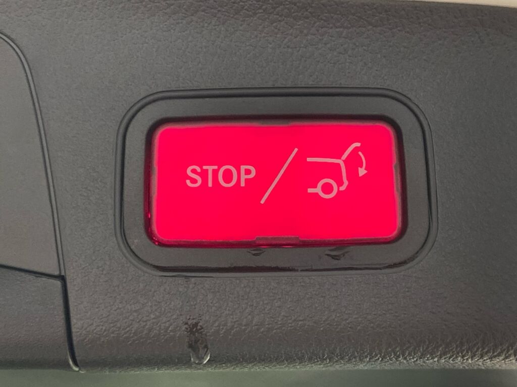 Mercedes-Benz EQA 2022 Valkoinen