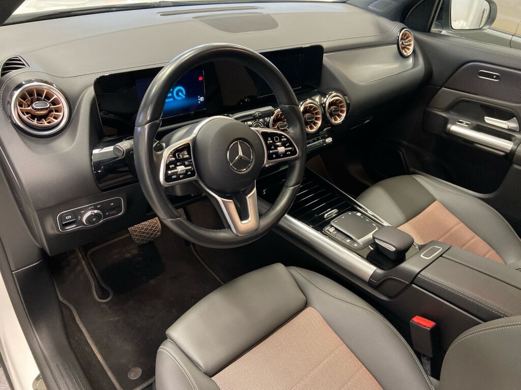 Mercedes-Benz EQA 2022 Valkoinen