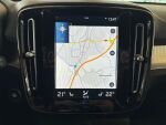 Volvo XC40 2021 Musta