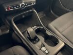Volvo XC40 2021 Musta