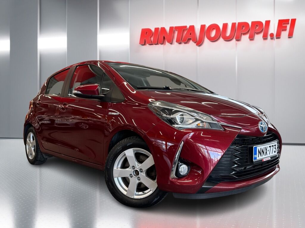 Toyota Yaris 2017 Punainen