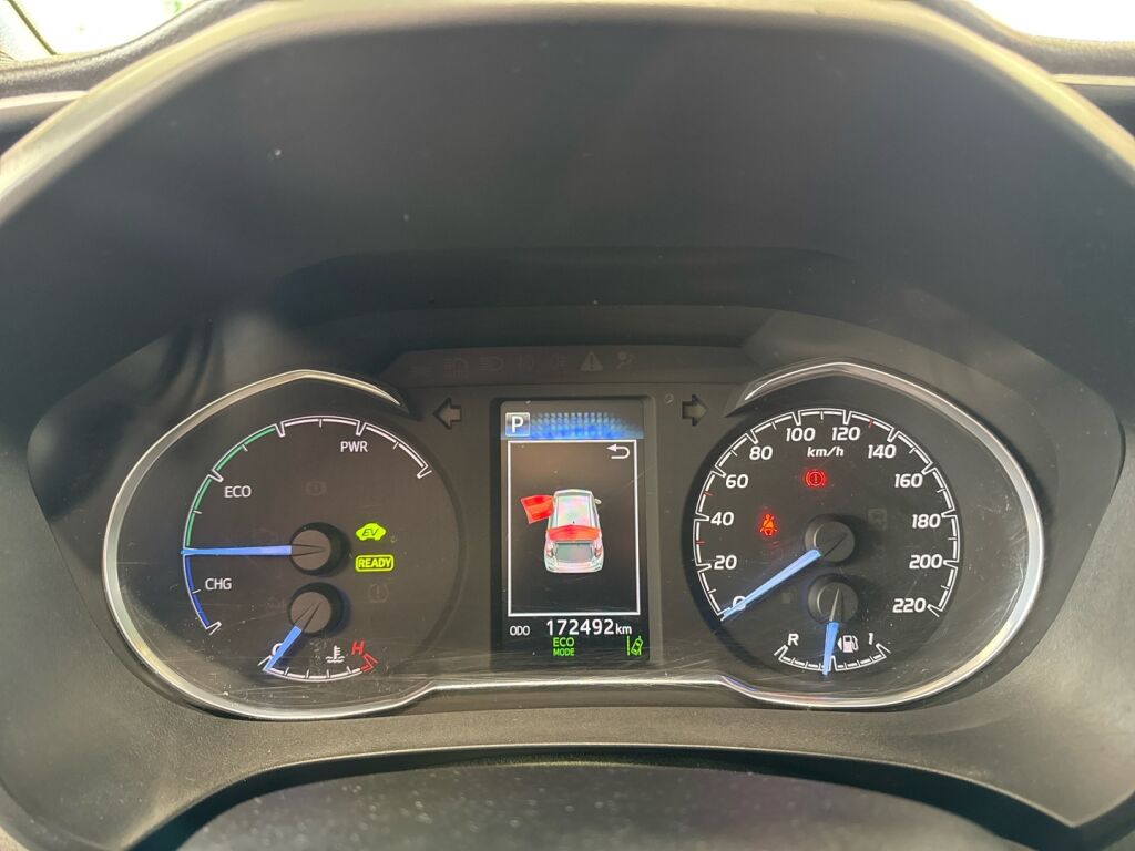 Toyota Yaris 2017 Punainen