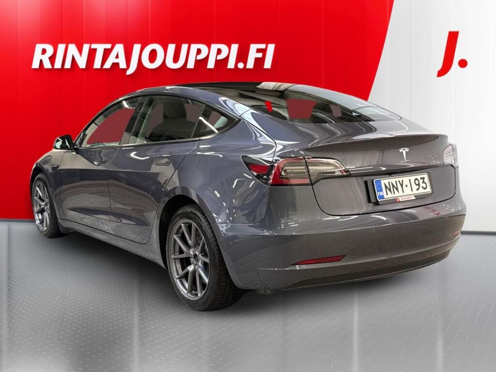 Tesla Model 3 2022 Harmaa