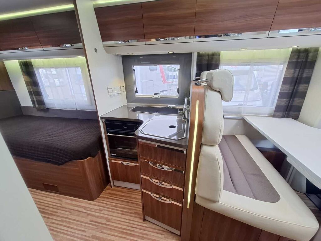 Adria Coral Supreme 670 SLT 2016 Harmaa