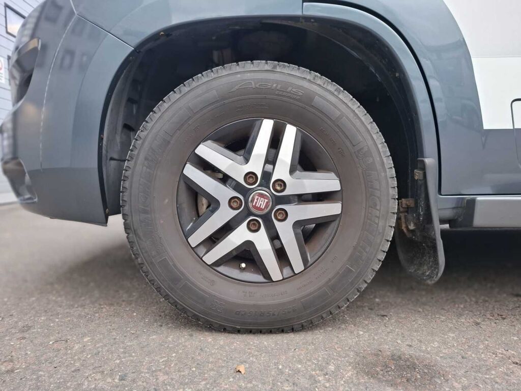 Adria Coral Supreme 670 SLT 2016 Harmaa