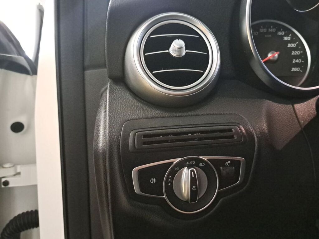 Mercedes-Benz GLC 2021 Valkoinen