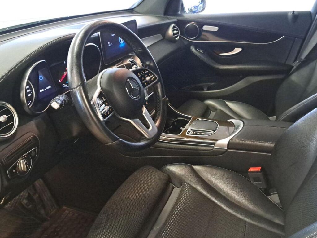 Mercedes-Benz GLC 2021 Valkoinen