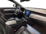 Volvo V90 2022 Harmaa