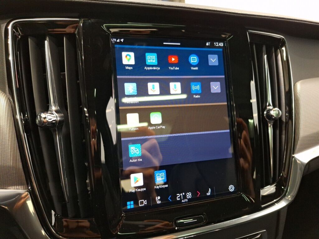 Volvo V90 2022 Harmaa