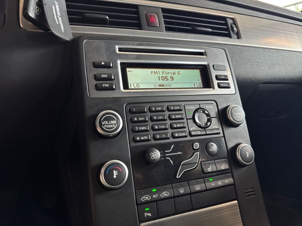 Volvo V70 2009 Hopea