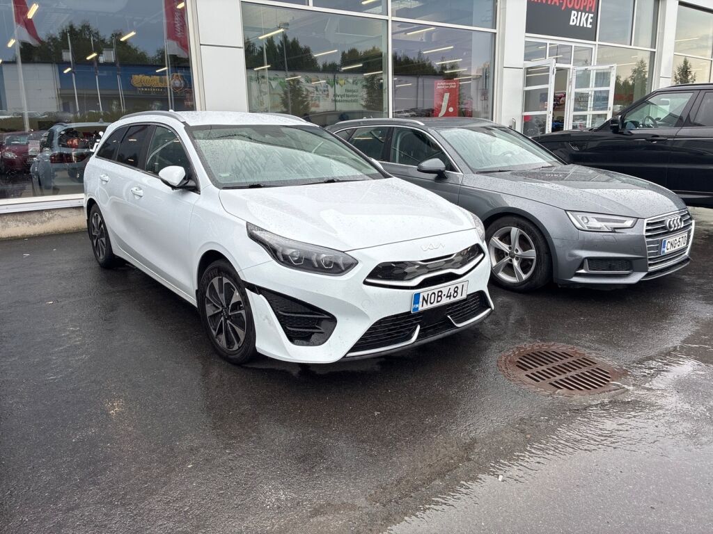 Kia Ceed 2022 Valkoinen