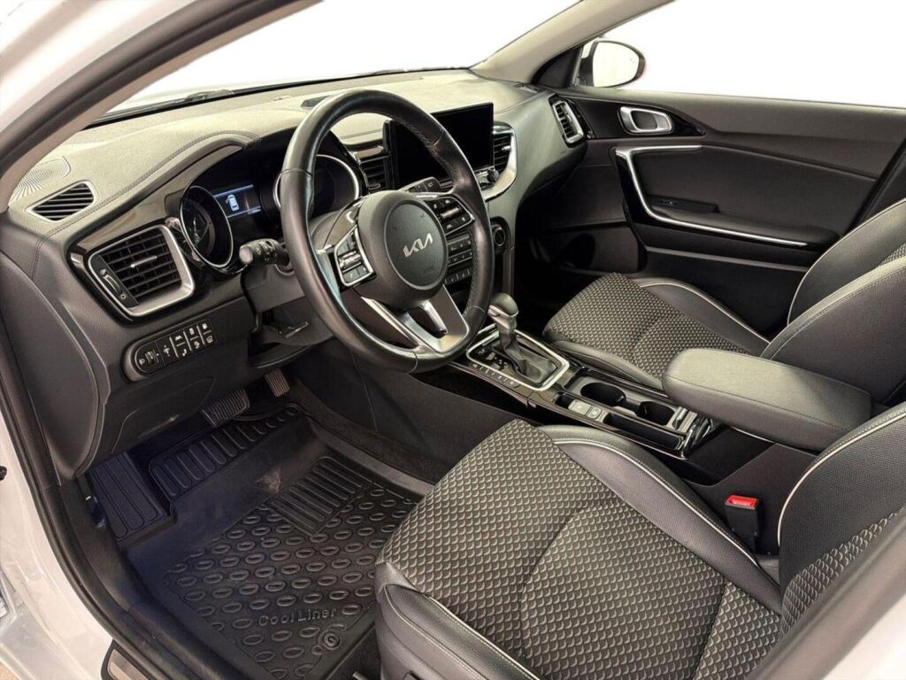 Kia Ceed 2022 Valkoinen