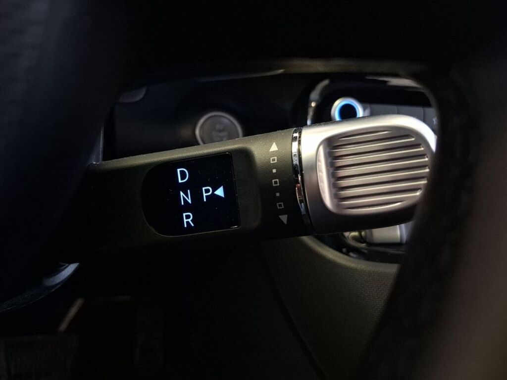 Hyundai INSTER 2025 Valkoinen