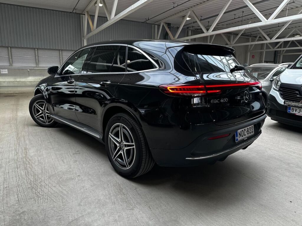 Mercedes-Benz EQC 2021 Musta