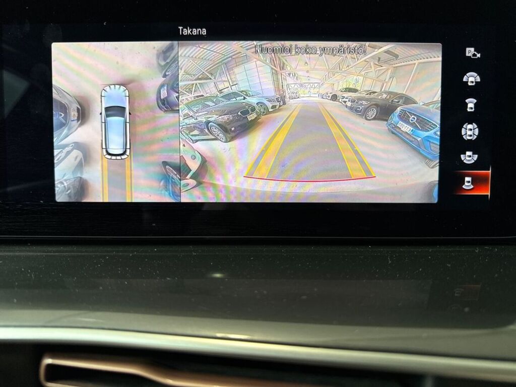 Mercedes-Benz EQC 2021 Musta