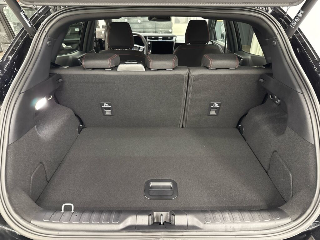 Ford Puma 2025 Musta