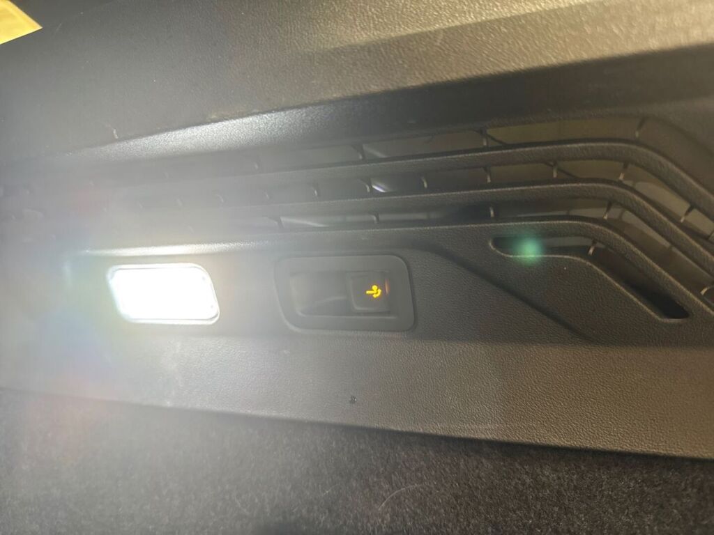 Volkswagen ID.4 2022 Harmaa