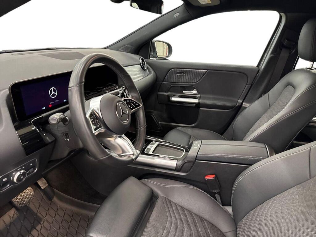 Mercedes-Benz GLA 2025 Harmaa