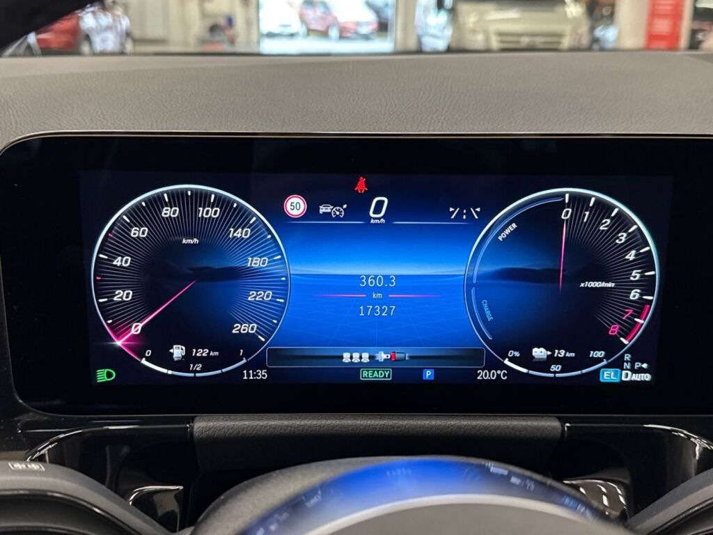 Mercedes-Benz GLA 2025 Harmaa