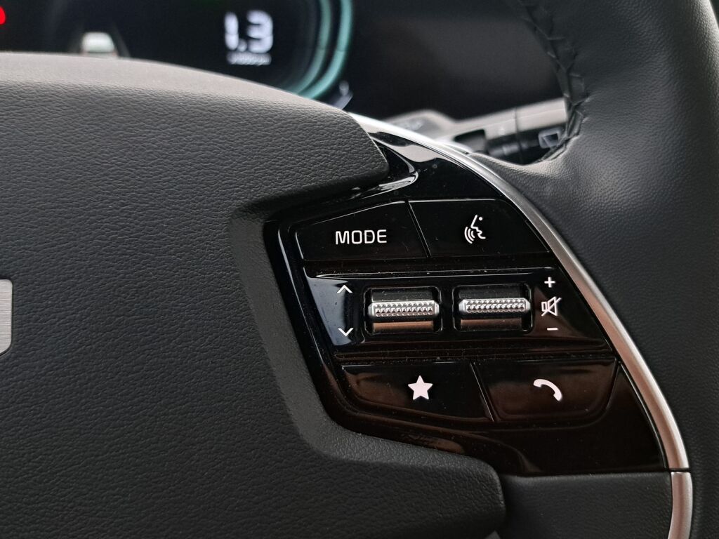 Kia Niro 2025 Valkoinen